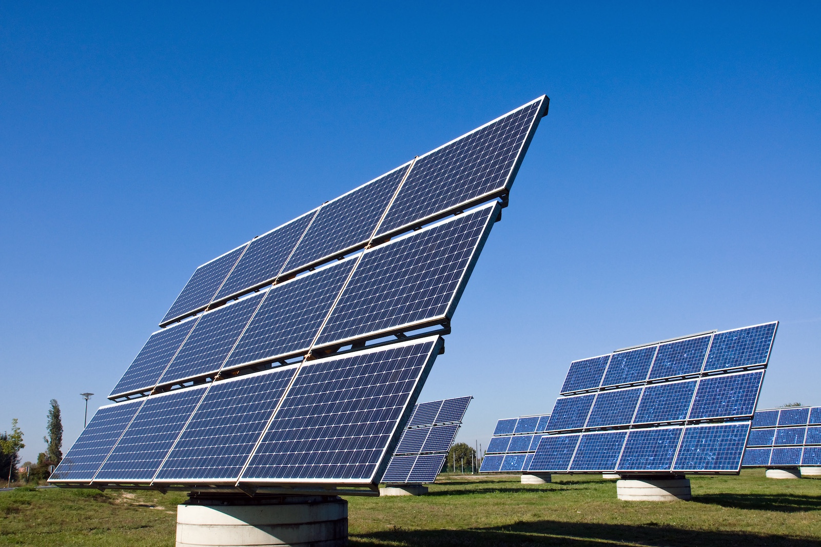 The Future of Solar Energy: Why Now Is the Best Time to Generate Leads hero image